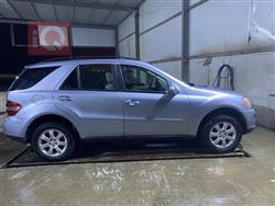 مرسيدس بنز ام ال- كلاس